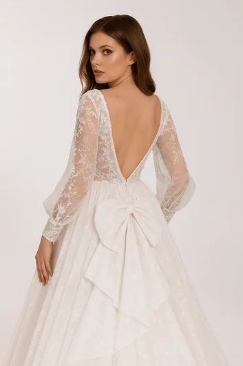 how to bustle a wedding dress with a lace overlay How to Sew a Basic American Bustle on a Wedding Gown w/ a Long Train | #sewinghacks #sewists
